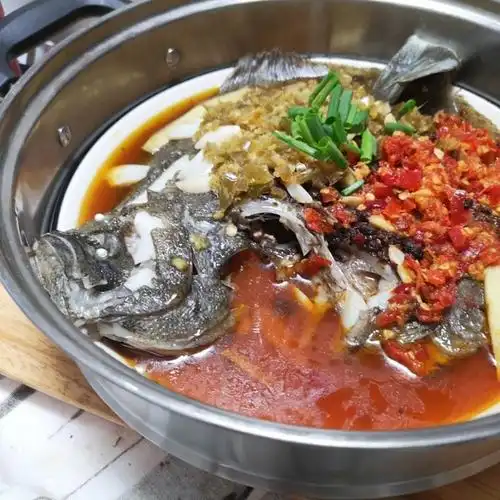 蒸熊煲做的剁椒多宝鱼,请你霸道的占有我.