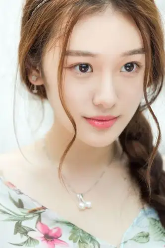 楚楚动人美丽娴静的女孩儿甜美诱惑唯美私房照写真