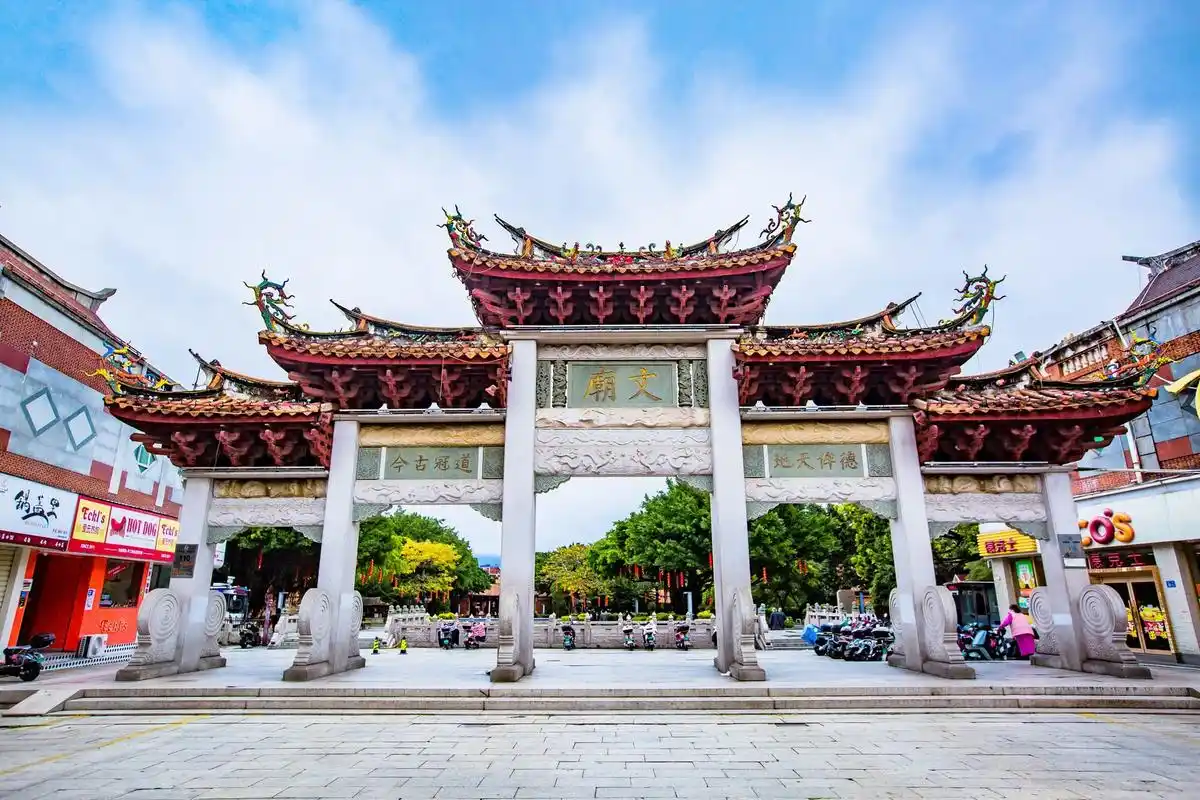泉州有一座文庙,是古代泉州科甲圣地,隐藏着千年文教的辉煌缩影
