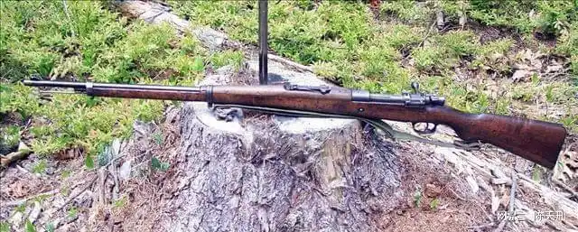 东北军拿了4750万出兵助蒋老家却被日军偷袭七万步枪被抢