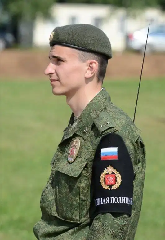 俄罗斯军事警察,有哪些识别标志,军服是什么样的?