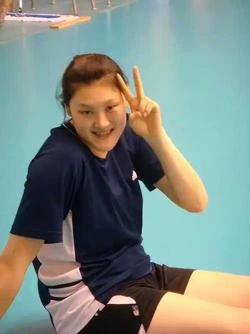 王一梅代表国家队征战多年.作为中国女排多年的总攻手.