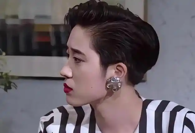 年轻时的陈法蓉有多美不亚于李嘉欣