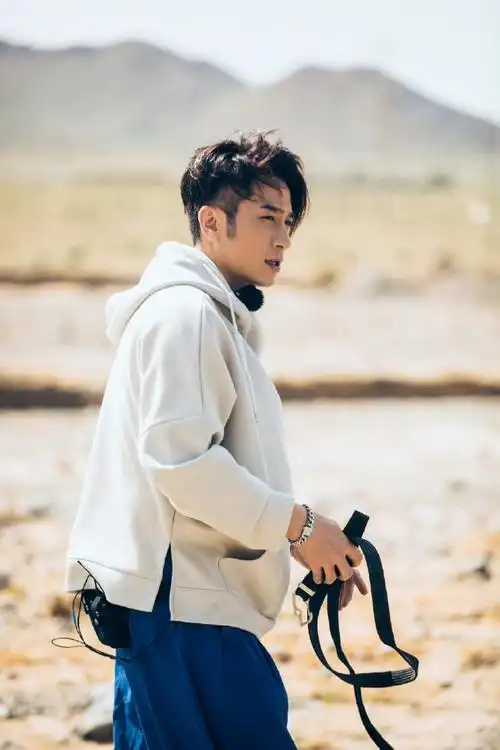 吴卓羲回应未成团##我们的滚烫人生