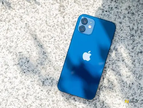 iphone12海蓝色图赏依然是最值得买的轻薄5g旗舰