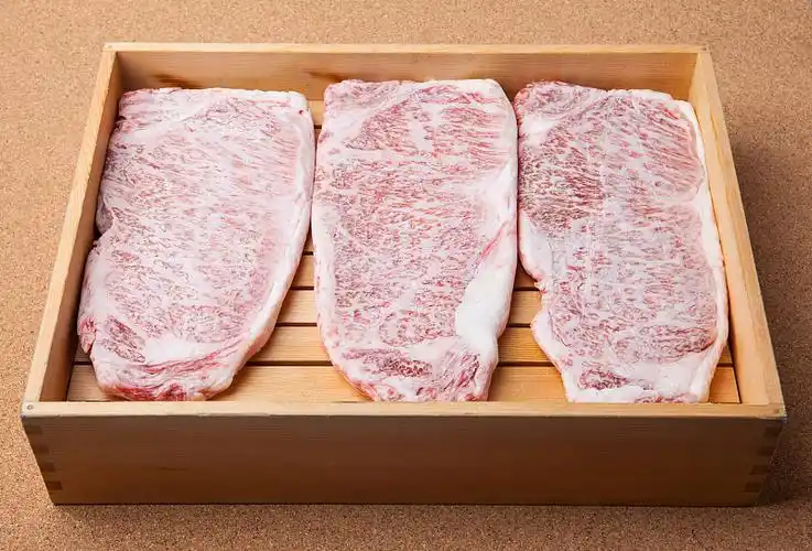 日本神户牛肉图片下载