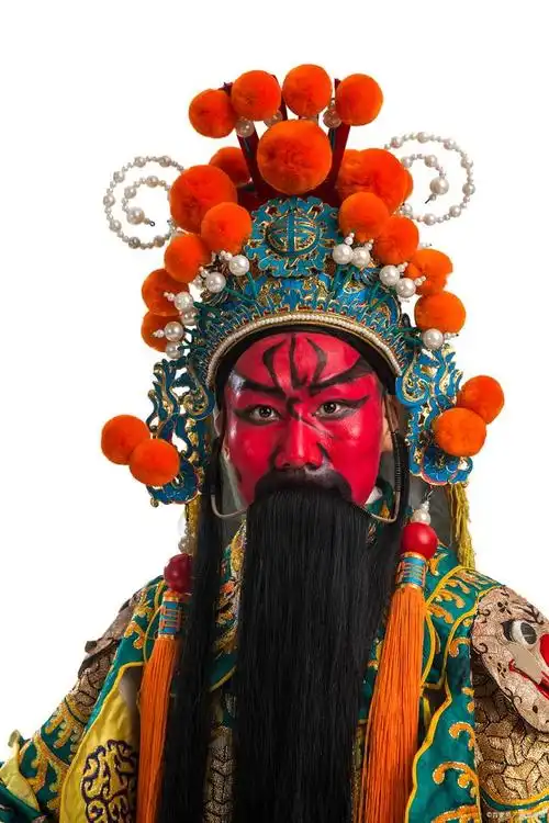 在川剧和京剧中,关羽的脸谱是红脸,代表他的血性和忠诚.