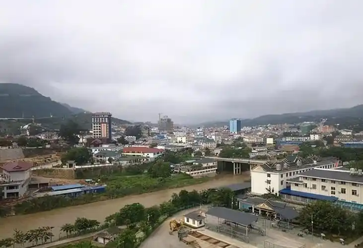 佤邦,缅甸的第二特区,是缅甸联邦的一个自治区.