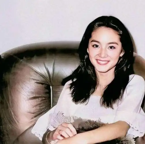 回顾邵乔茵千金小姐下嫁秦汉因林青霞插足离婚单身活成女王