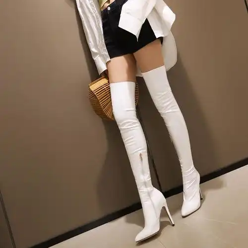 雨萌雅 恨天高长靴12cm性感细跟尖头秋季过膝靴模特走秀大码 红色_薄