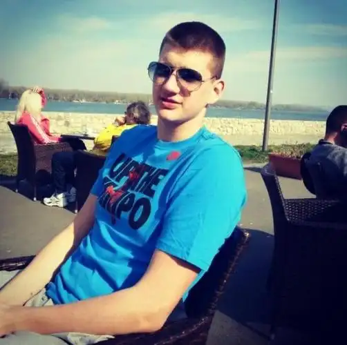 尼古拉约基奇的爱情故事,和他在nba赛场上一样沉稳|热火队|娜塔莉亚