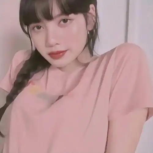 真人女头lisa头像分享不进来后悔系列