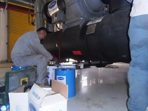 螺杆式制冷压缩机冷冻机油更换要点