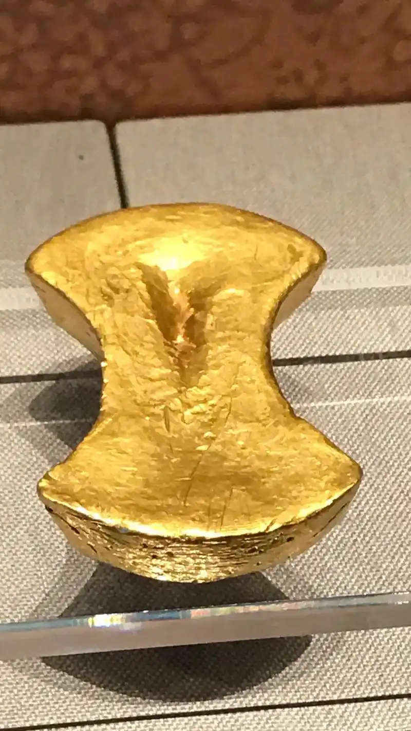 明代五十两金锭,漂亮的漂啊999999,有需要的可以联系,金 - 抖音