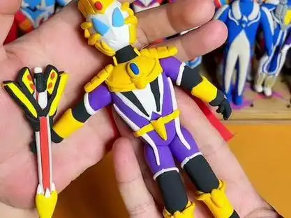 创作灵感 用#粘土 做尊皇形态捷德奥特曼#粘土教程 @抖音小助手