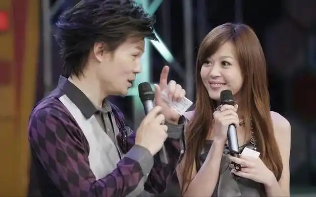 李金铭凭9年前综艺再上热搜演员转型做网红一手好牌打稀烂