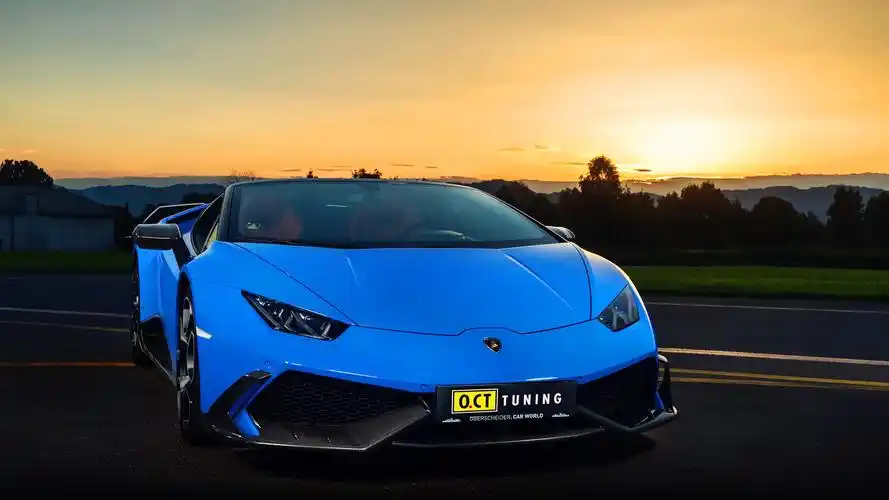 桌面壁纸 汽车壁纸 > 正文  本文 超炫跑车高清壁纸_这样的跑车酷毙了