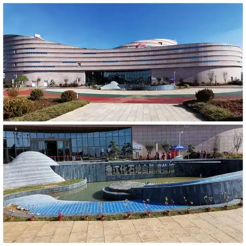 其它 重阳赏菊澄江行 写美篇  行程第一站是澄江帽天山地质博物馆.