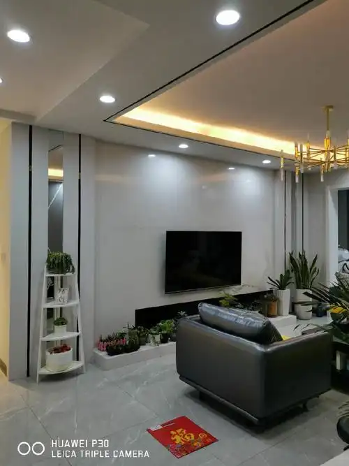 130㎡现代简约三居装修案例_效果图_土巴兔装修网