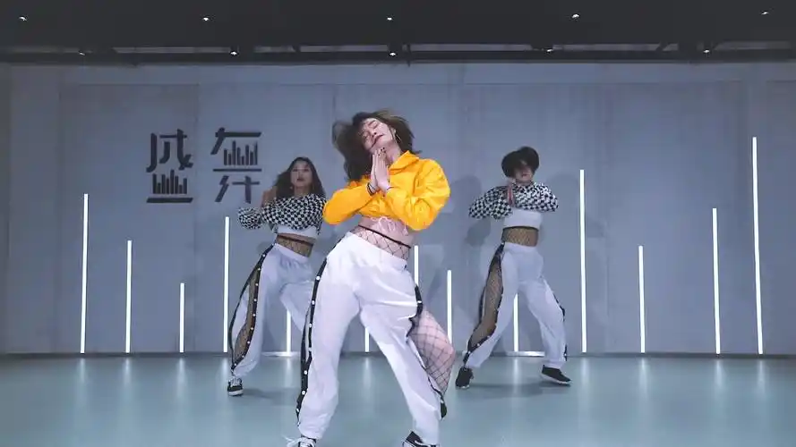 帅气火辣的爵士舞编舞,你抵挡得住这诱惑吗?