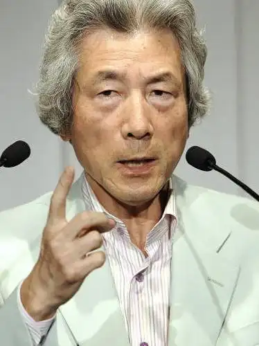 日本前首相小泉使用推特为东京都知事选举拉票