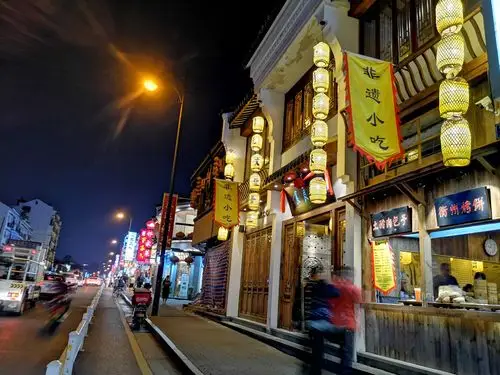 《杭州夜色》徐棋钏手机摄影