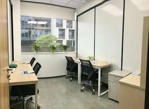 区魏公村2到4人可注 册办公室 无杂费直租】-北京市创富春天商务服务