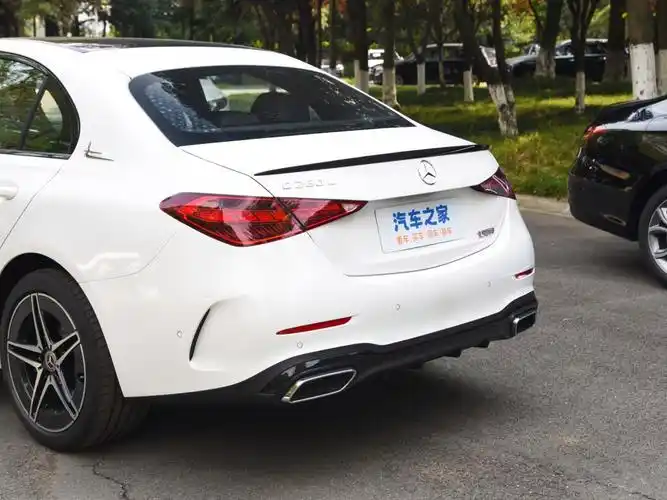 北京奔驰 奔驰c级 2023款 改款二 c 260 l 皓夜运动版