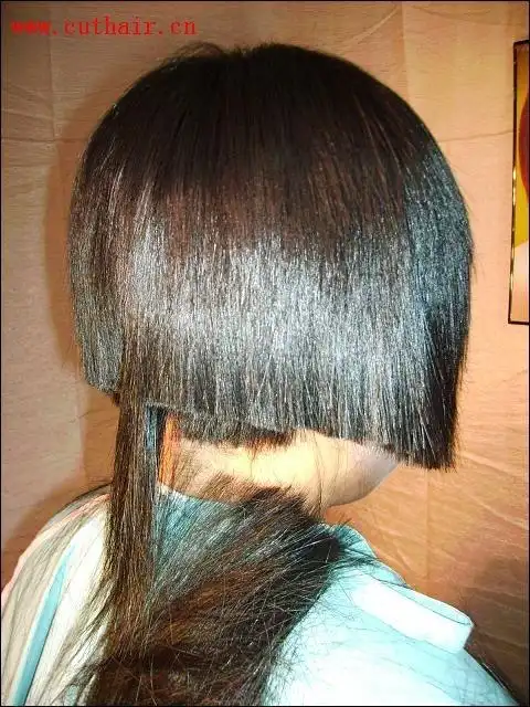 川音编导专业大二女生勇敢剃光头(2)(小树146#)