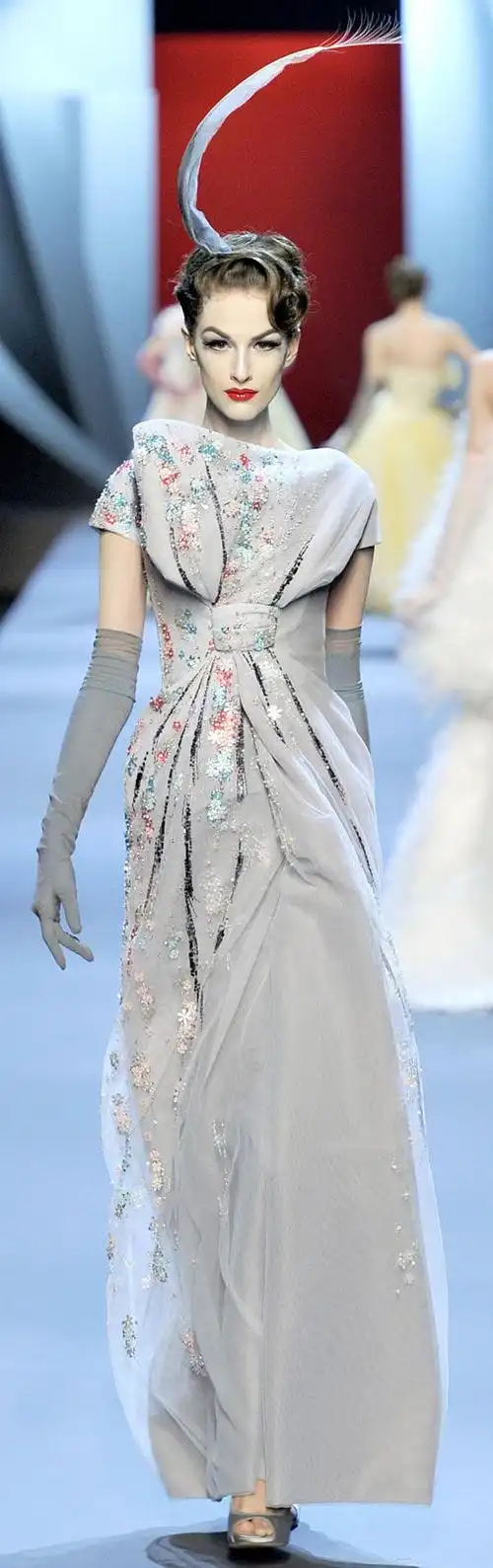 christiandior迪奥2011春夏高定女装217图服饰街风尚衣秀消费在线