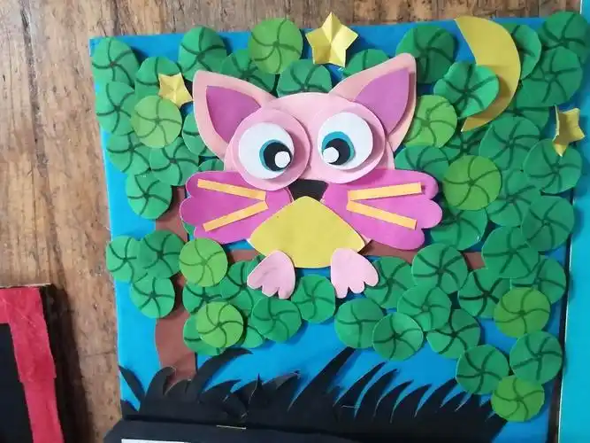 小一班李老师作品《  捕食的猫头鹰》