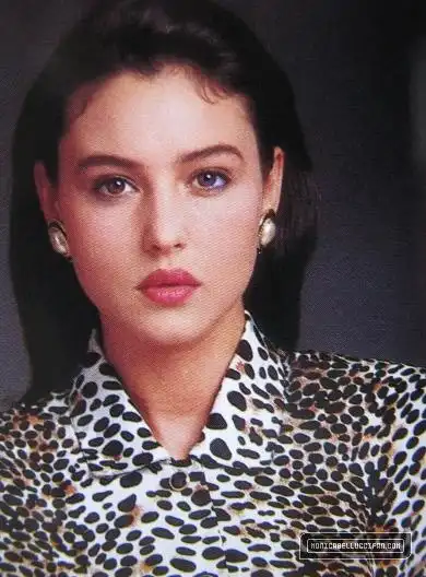 莫妮卡·安娜·玛丽亚·贝鲁奇