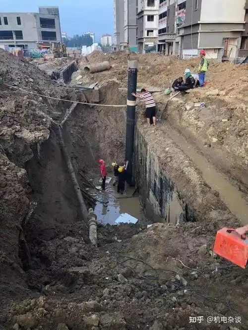 取水口2用来储存室外消防用水的消防水池或供消防车取水的消防水池应