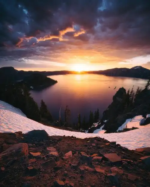 湖畔边的美丽风光最惹人喜欢 _ 图片网