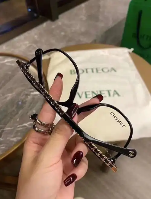 chanel 金属链条镜腿平光眼镜 赵露思同款