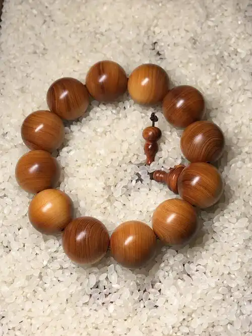 太行崖柏陈化料  #木头香味手串  #文玩手串  #太行崖柏怎么盘玩