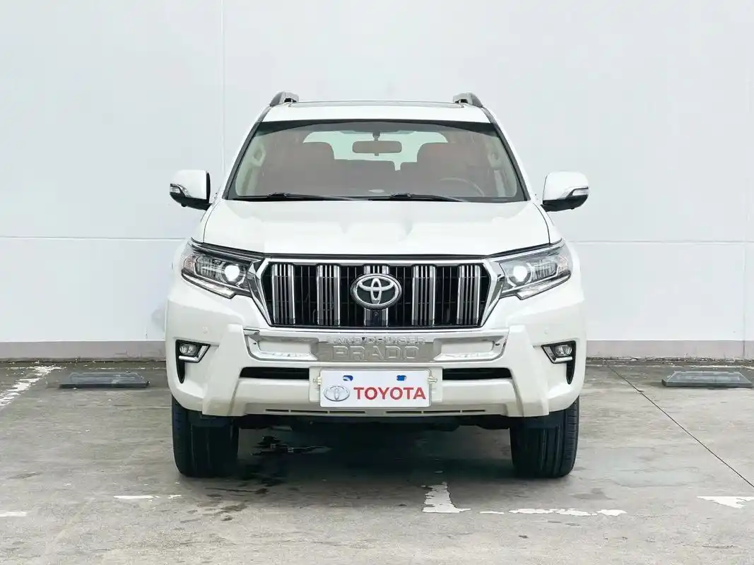 硬派越野 #丰田霸道 #中东版霸道2700 车辆品牌: - 抖音