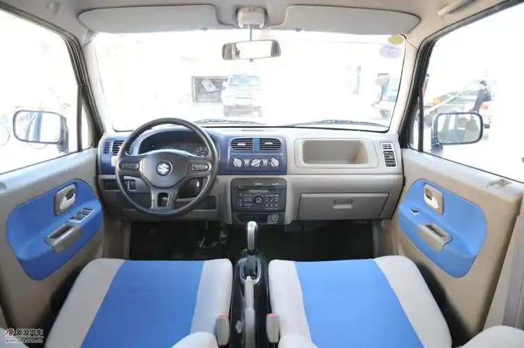 昌河铃木北斗星内饰