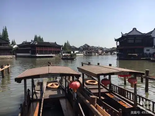 漕港河上的游船码头