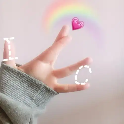 ins爱心手势好玩