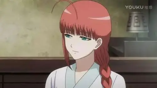 据说在动漫中留这个发型的妹子都领便当了