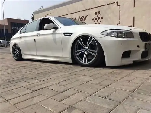 宝马5系改装气动避震能装备胎吗 宝马f10accuair空气避震代理