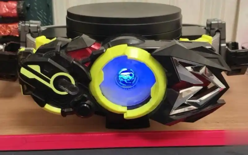 连接人工智能的假面骑士01腰带测评