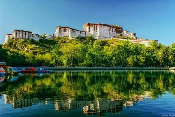 拉萨七大热门景点,拉萨好玩的地方,拉萨几月份去旅游最好