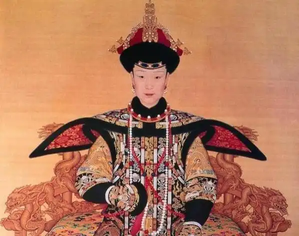 一,慈禧太后罕见老照片:真实长相究竟有多漂亮?