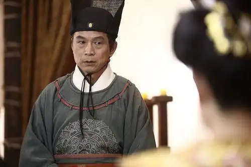 李辅国:拥肃宗驱玄宗,终被自己拥立的皇帝罢官刺死!