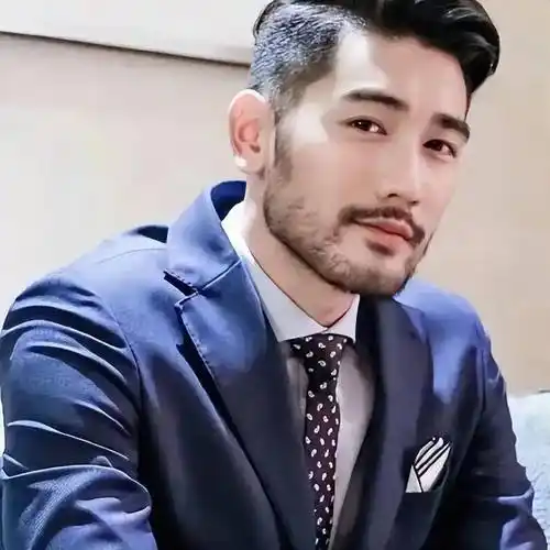 经历四年丧子之痛,高以翔父亲到另一个世界,寻找他心爱的儿子!