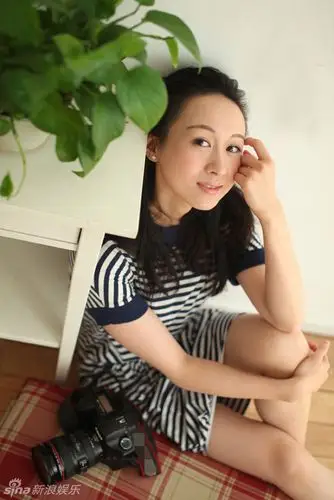 才女练束梅