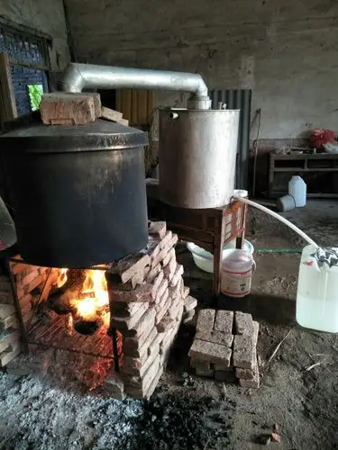 上门发酵粮食加工烤酒,让顾客喝上自家粮食酒,健康又放心