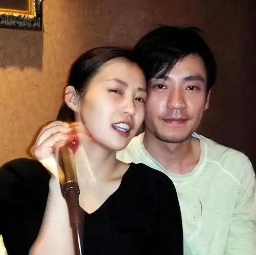 他娶过郝蕾,爱过王珞丹,负了殷桃,没想到38岁时娶了小12岁的她_李光洁